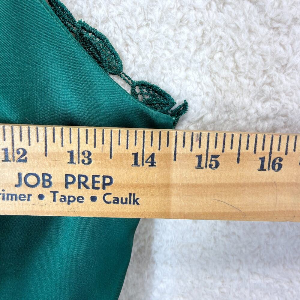 Camille La Vie Prom Dress 6 Emerald Green Sequin Hearts V-Neckline Ruffled Hem - Picture 10 of 10